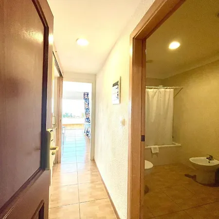 Estudio Familiar Cs, Wifi, Piscina En La Azotea Compartida